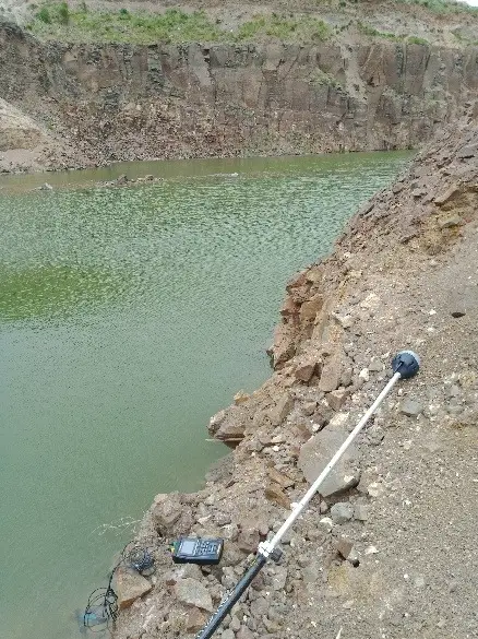 Expertise en carrière de roches massives